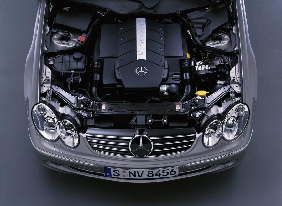  Mercedes-Benz CLK-Class Cabriolet 2004 года  (фото 24 из 164)